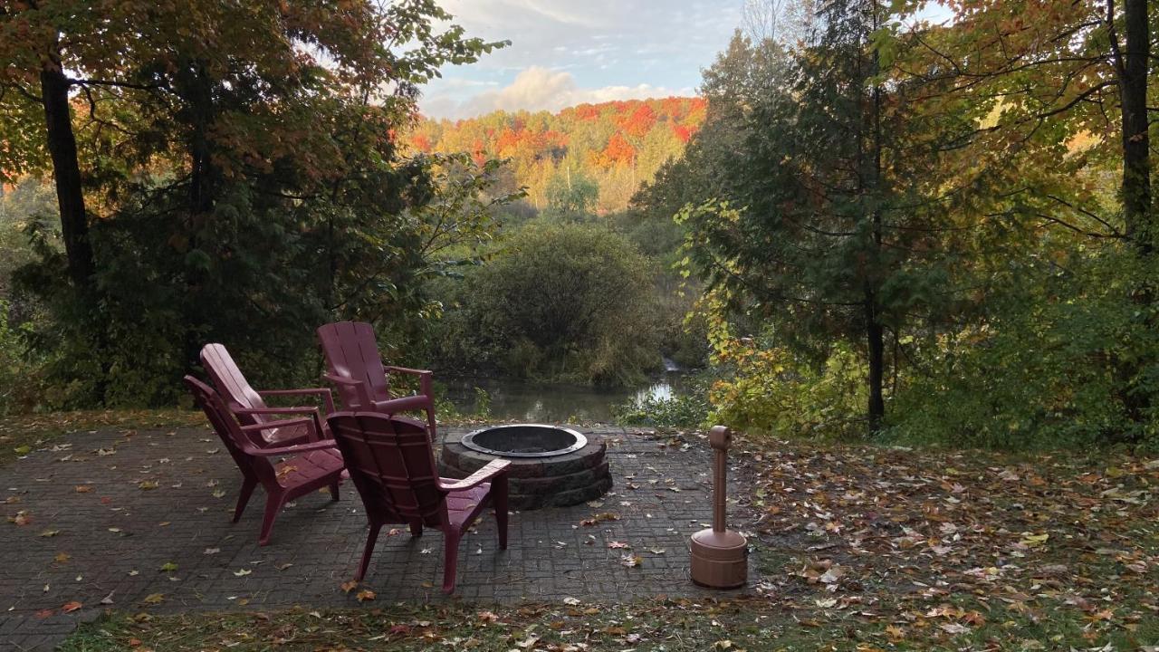 Betsie Riverside Resort Benzonia Zewnętrze zdjęcie