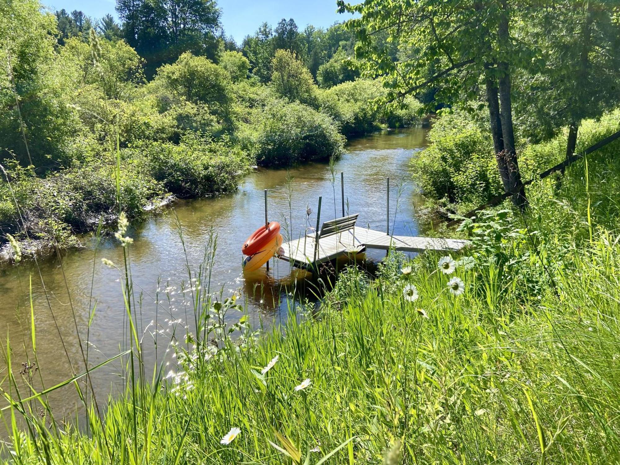 Betsie Riverside Resort Benzonia Zewnętrze zdjęcie